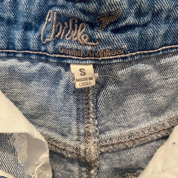 High-waisted distressed shorts size small - Picture 2 of 3